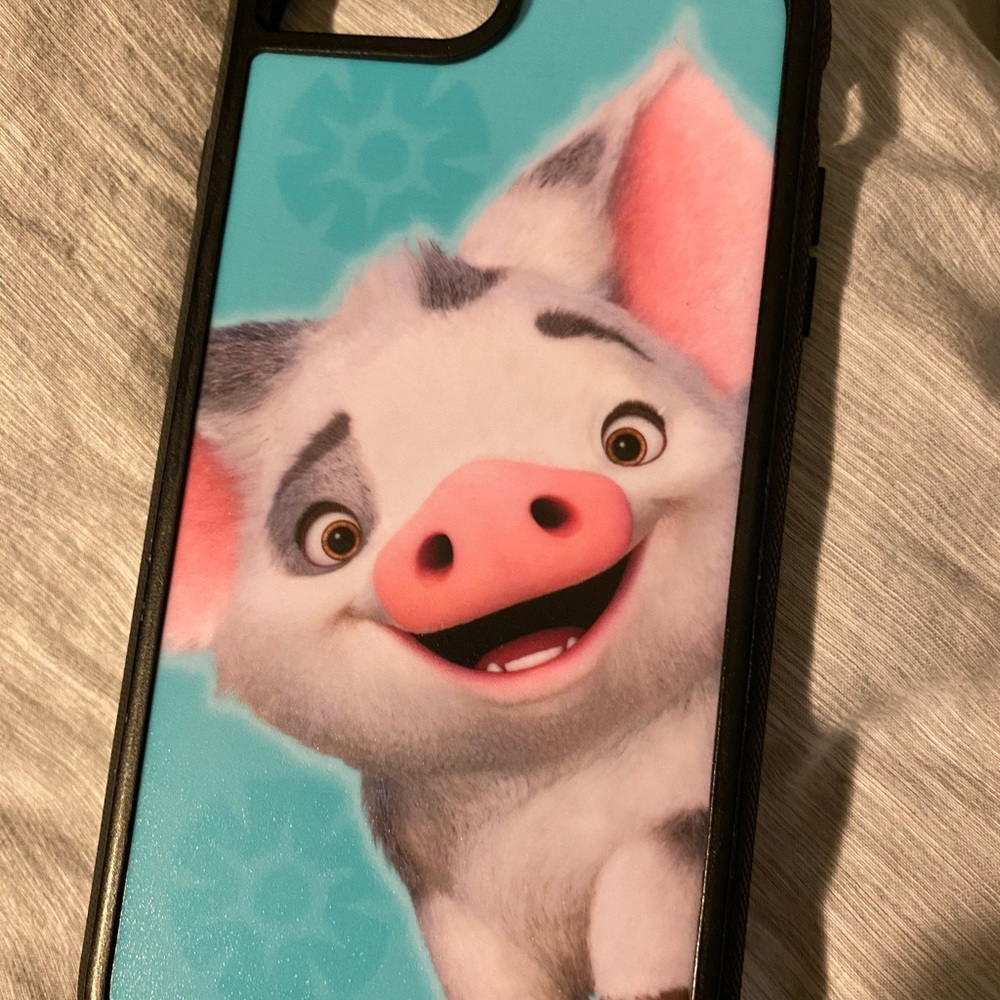 iPhone 7 Plus Púa case from Disneyland resort